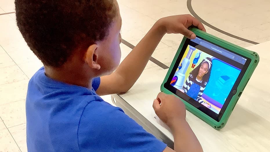 Melania pushes classical education and AI to reshape American schools